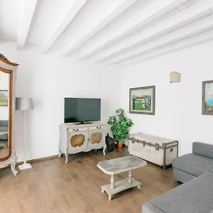 Addimora Boutique 2*, Palermo Italy
