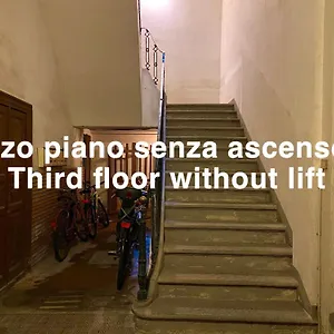 Maison Sarraj , Parma Italy