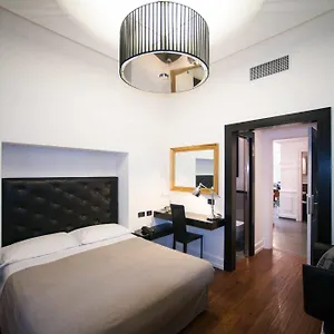 Le Stanze Di Federica 2*, Rome Italy
